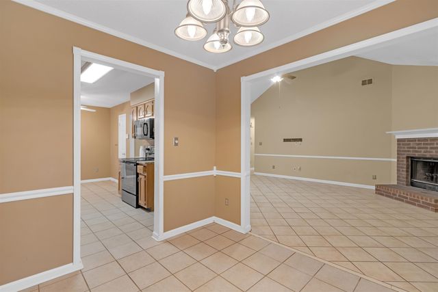 9161 VALKRIE LN, Lakeland, TN 38002