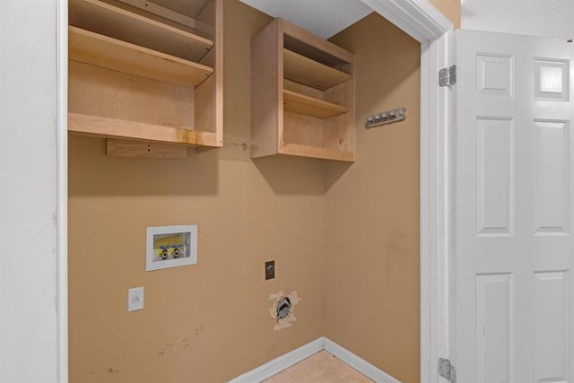 9161 VALKRIE LN, Lakeland, TN 38002