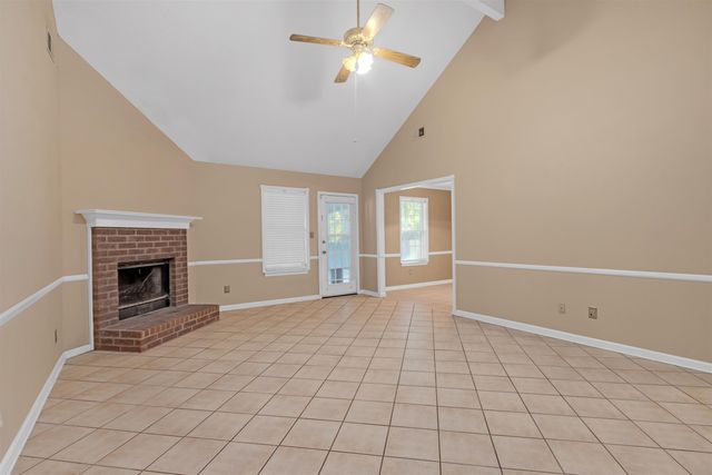 9161 VALKRIE LN, Lakeland, TN 38002