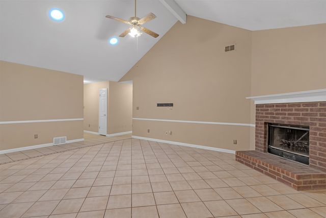 9161 VALKRIE LN, Lakeland, TN 38002