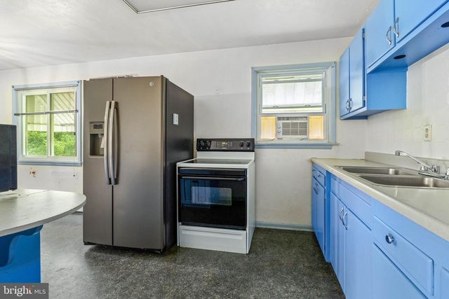 648 RED HILL RD, Elkton, MD 21921