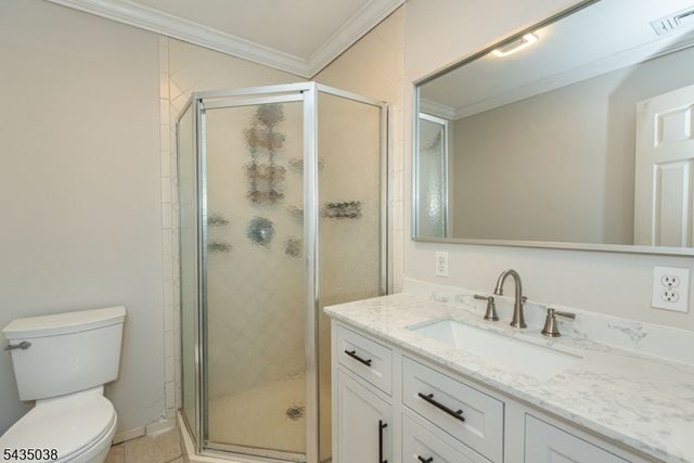 111 Mckinley Ave, East Hanover Twp., NJ 07936