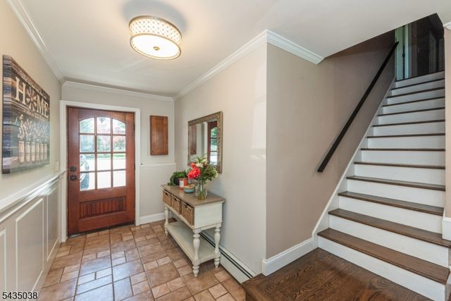 111 Mckinley Ave, East Hanover Twp., NJ 07936