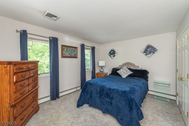 111 Mckinley Ave, East Hanover Twp., NJ 07936