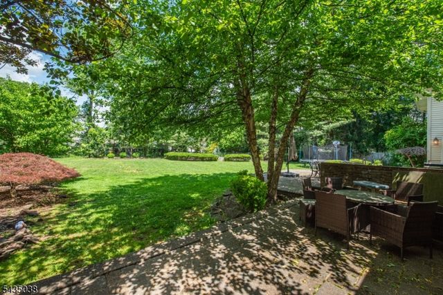 111 Mckinley Ave, East Hanover Twp., NJ 07936