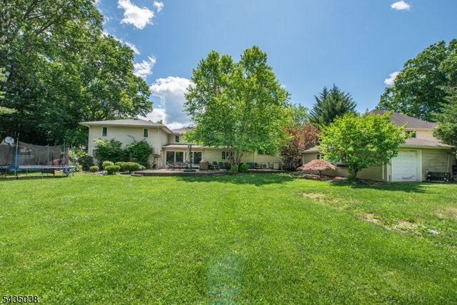 111 Mckinley Ave, East Hanover Twp., NJ 07936