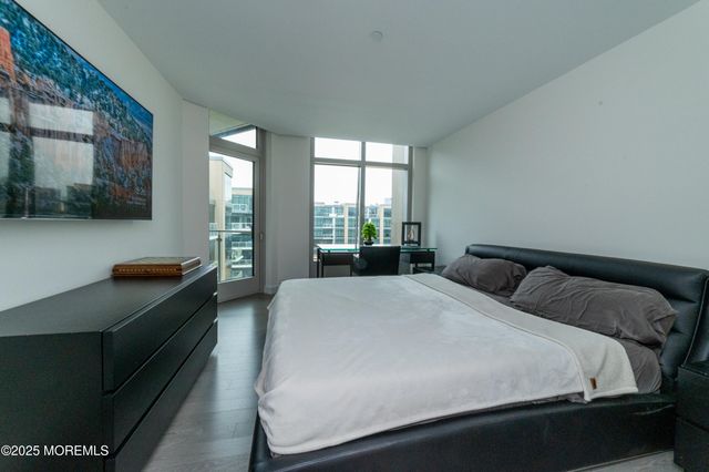 15 Morris Avenue 505, Long Branch, NJ 07740