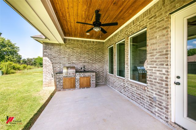 23 Turtle Creek Drive, Benton, LA 71006