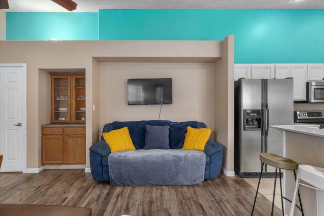 806 E Southridge Street, Nixa, MO 65714