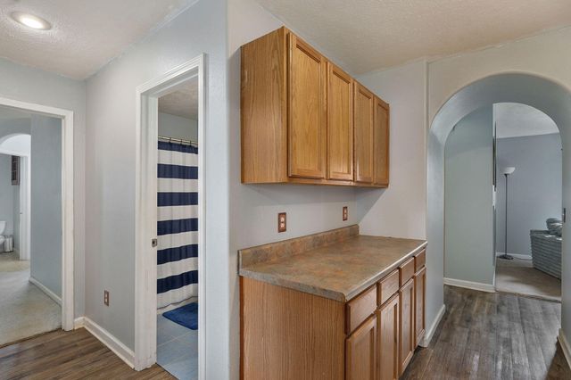 806 E Southridge Street, Nixa, MO 65714
