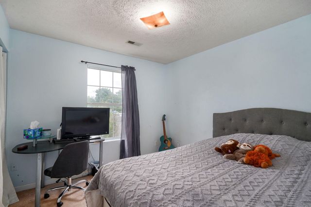 806 E Southridge Street, Nixa, MO 65714