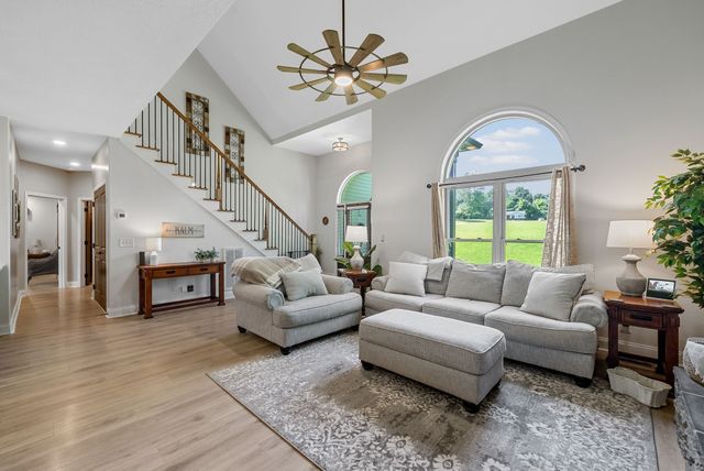 1415 Southside Rd, Southside, TN 37171