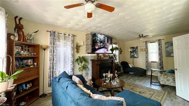 1820 Canton AVE, Norfolk, VA 23523