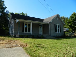 209 E Winchester St, Gallatin, TN 37066