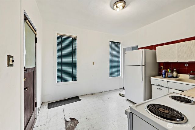 2208 E Terrace Street, Seattle, WA 98122