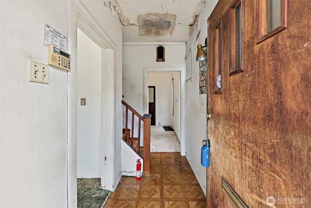 2208 E Terrace Street, Seattle, WA 98122