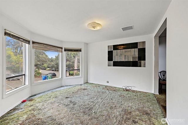 2208 E Terrace Street, Seattle, WA 98122