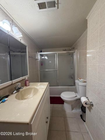 5003 Runic Way, Louisville, KY 40218