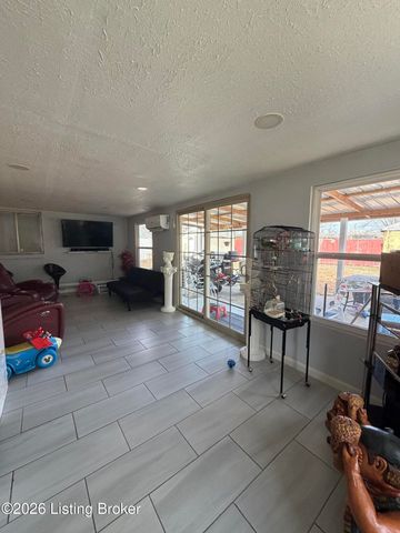 5003 Runic Way, Louisville, KY 40218