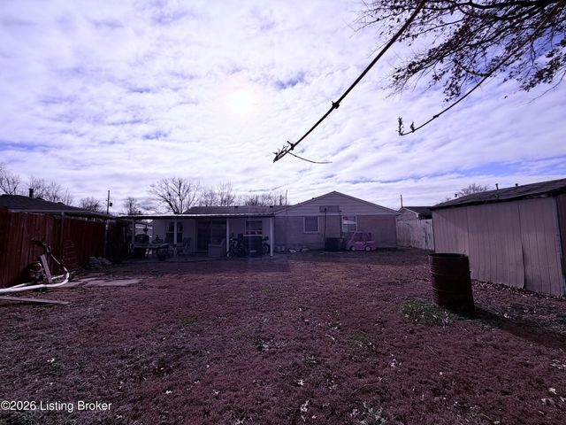 5003 Runic Way, Louisville, KY 40218