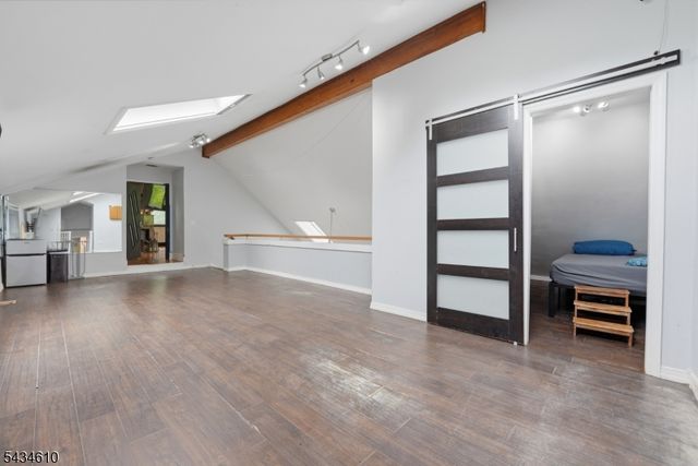 51 Cannonball Rd, Wanaque Boro, NJ 07465