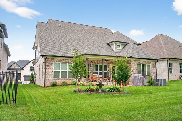 1032 Jackston Mack Way, Gallatin, TN 37066