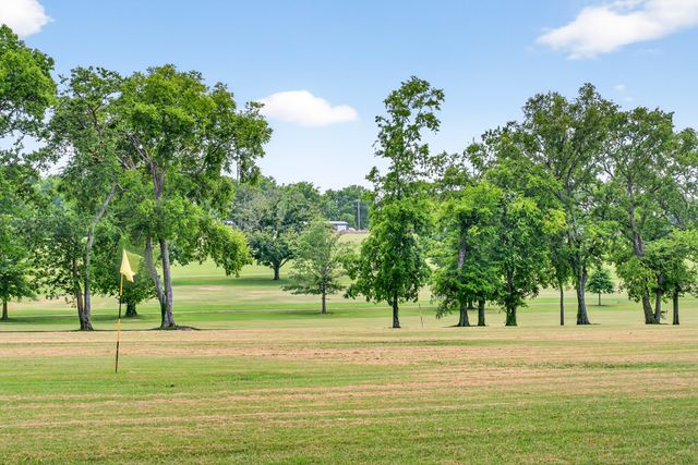 1032 Jackston Mack Way, Gallatin, TN 37066