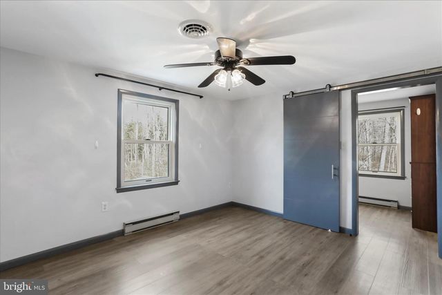 24744 RAVEN ROCK RD, Smithsburg, MD 21783