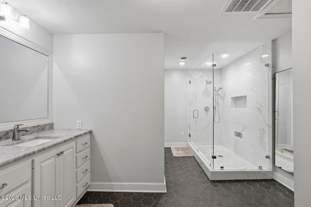 299 Wood Dale Drive, Jackson, MS 39216