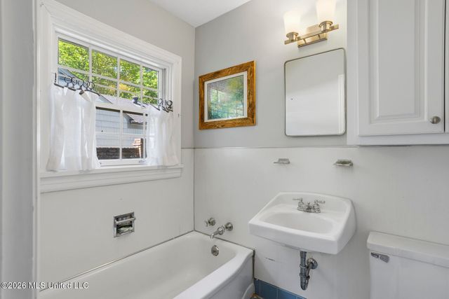 299 Wood Dale Drive, Jackson, MS 39216