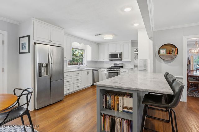 299 Wood Dale Drive, Jackson, MS 39216