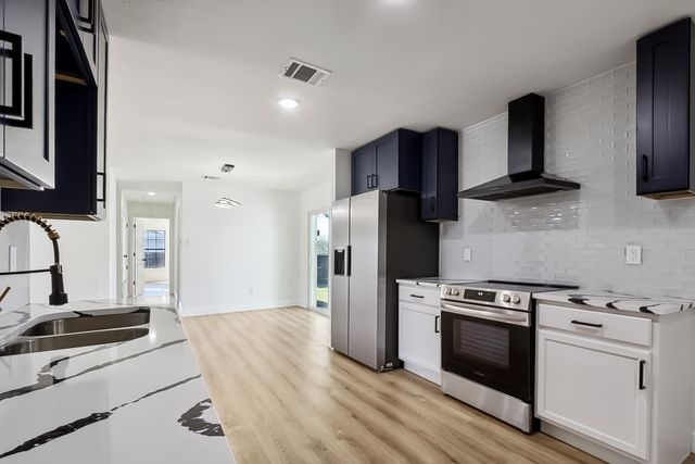 3235 Edna Street, Haltom City, TX 76117