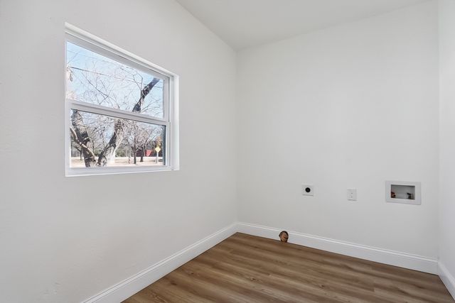 3235 Edna Street, Haltom City, TX 76117
