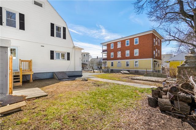 15 Redfern Street, North Providence, RI 02911