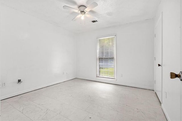160 Derby Country Drive, Ellenwood, GA 30294
