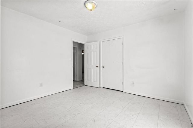 160 Derby Country Drive, Ellenwood, GA 30294
