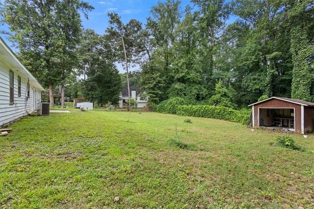 160 Derby Country Drive, Ellenwood, GA 30294