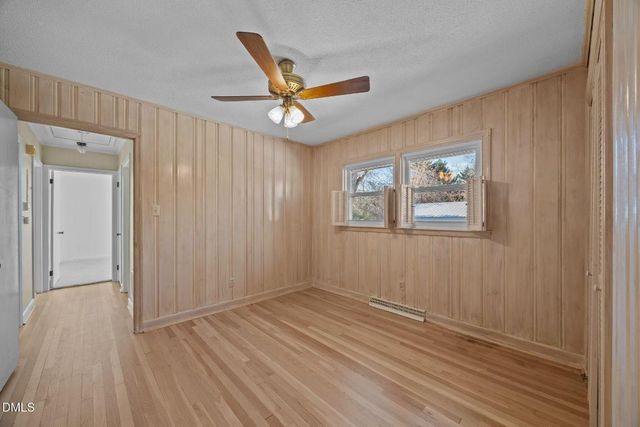 1518 Sherwood Drive, Burlington, NC 27215