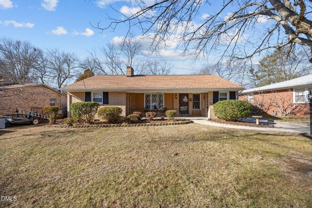 1518 Sherwood Drive, Burlington, NC 27215