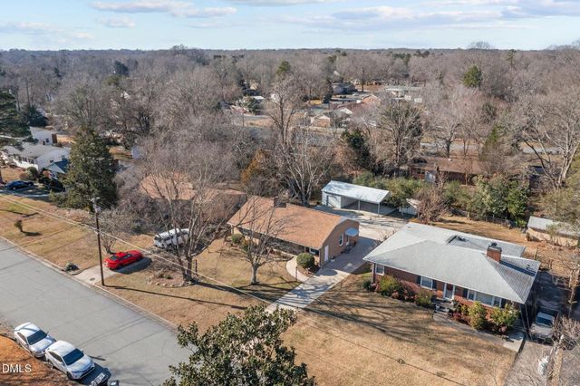 1518 Sherwood Drive, Burlington, NC 27215