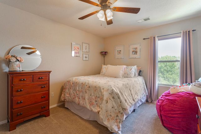 5801 Mesa Sombra Place NW, Albuquerque, NM 87120
