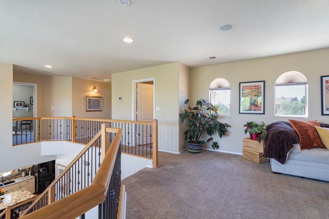 5801 Mesa Sombra Place NW, Albuquerque, NM 87120