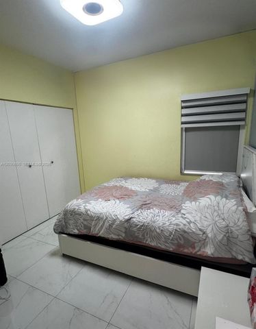 18306 NW 68th Ave A, Hialeah, FL 33015