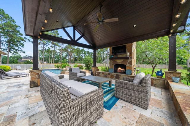 4426 Silver Jade Drive, Spring, TX 77386