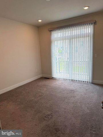 361 FOUNDRY ST, Phoenixville, PA 19460