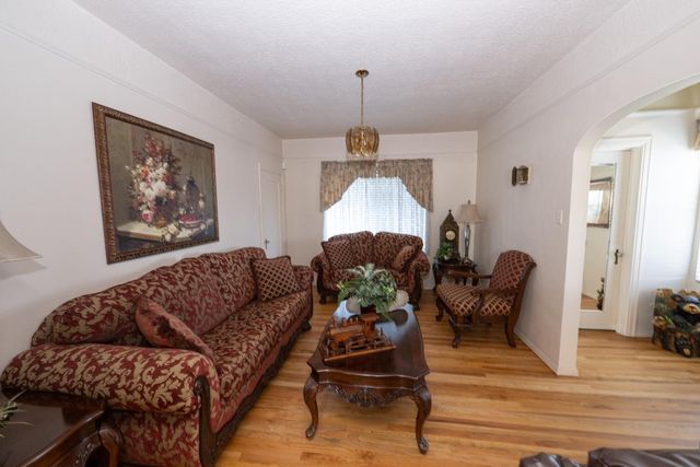 14901 S Highland Ave, Selma, CA 93662