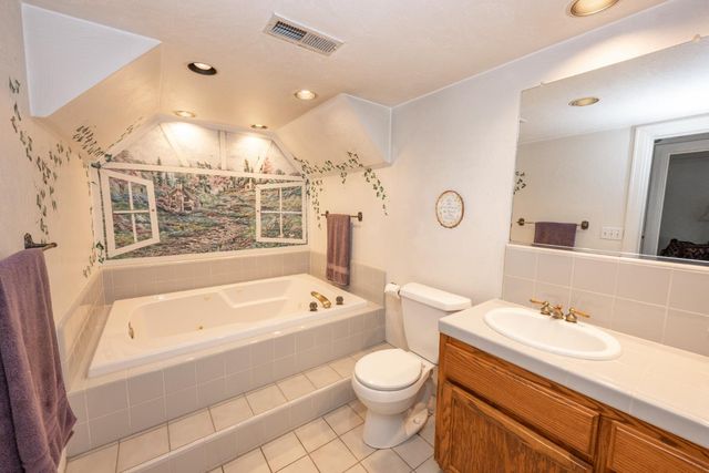 14901 S Highland Ave, Selma, CA 93662