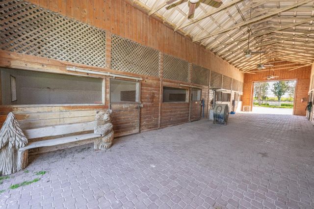 14901 S Highland Ave, Selma, CA 93662