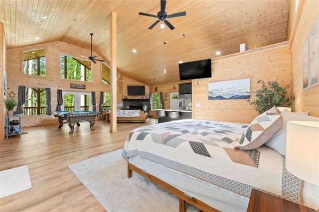 162 Hickory Ridge Drive, Cleveland, GA 30528