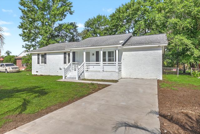 234 Columbia Drive, Ladson, SC 29456